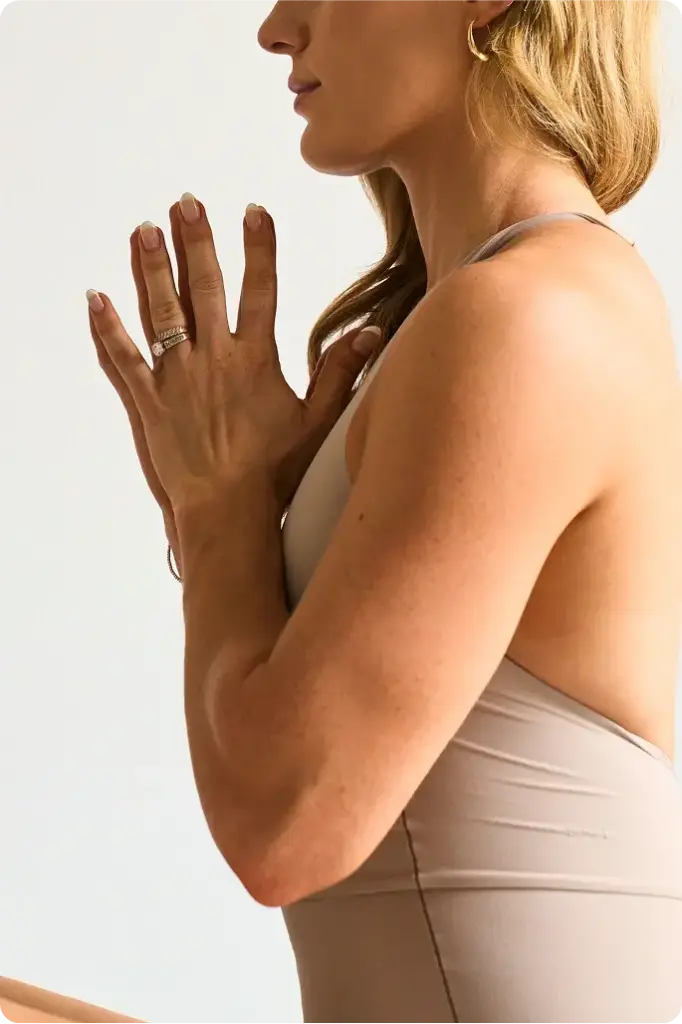 Home 8 women twisting body in extended triangle pose2 3GASDTX 683x1024.jpg